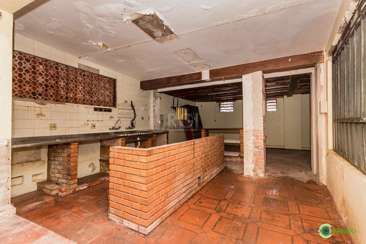 Casa para Venda - 307m², 4 dormitórios, sendo 2 suites, 3 vagas - Higienópolis