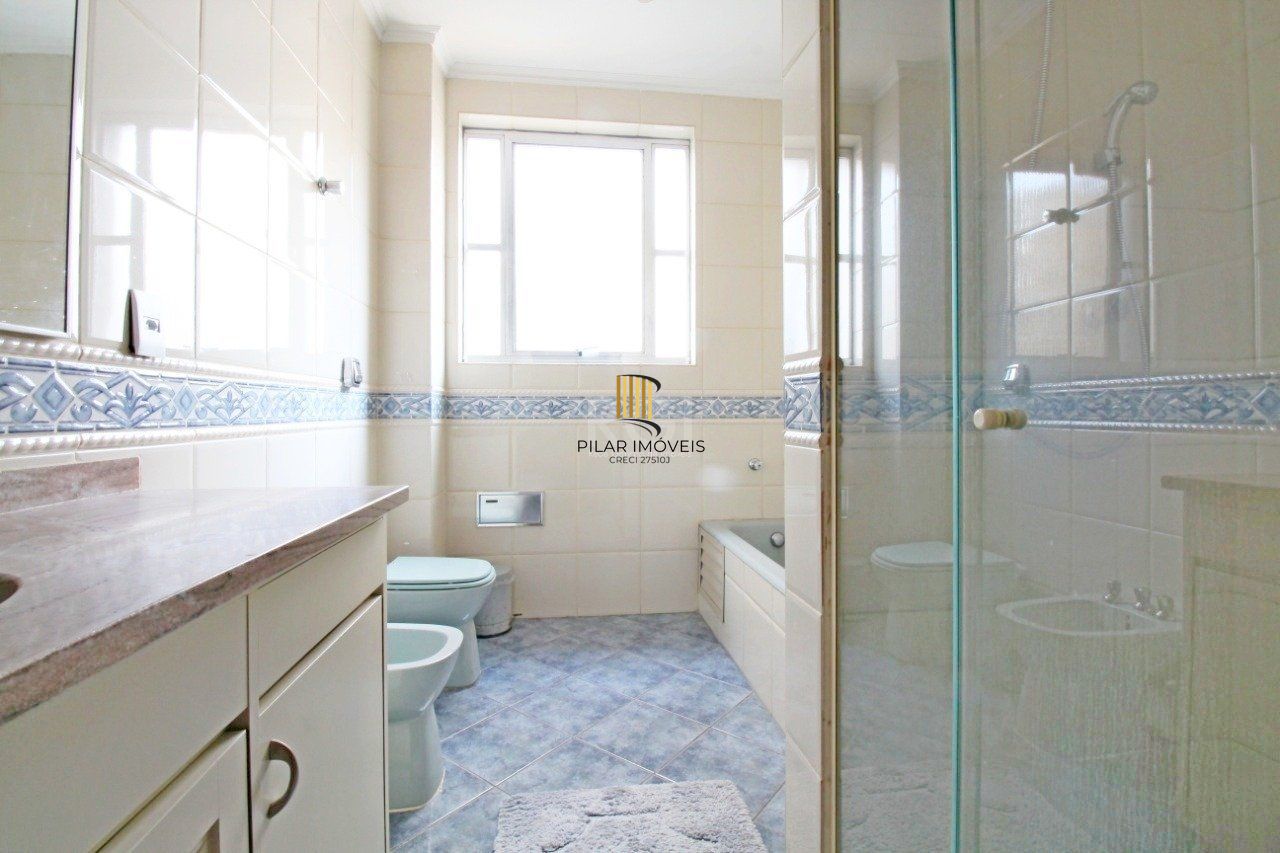 Apartamento para Venda - 295m², 3 dormitórios, sendo 1 suites, 2 vagas - Independência
