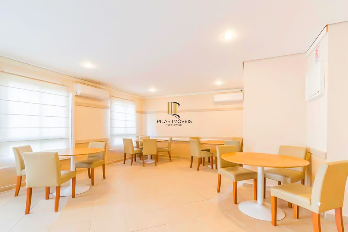 Apartamento / 2 Dormitórios / 1 Vaga / Semi mobiliado / Jardim Itu / Porto Alegre / RS