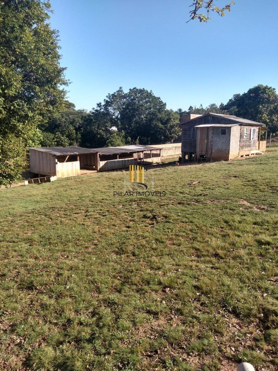 Sítio para Venda - 500m², 2 dormitórios, Krahe