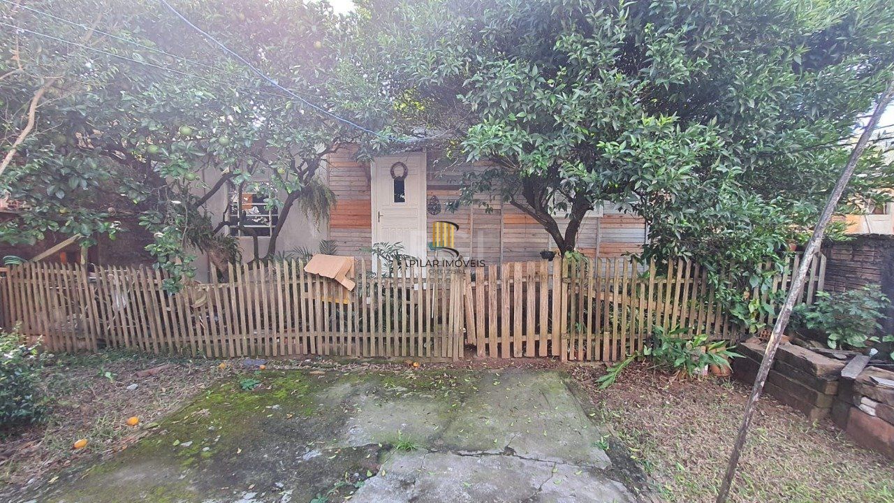 Casa 3 dormitórios no bairro São Luiz