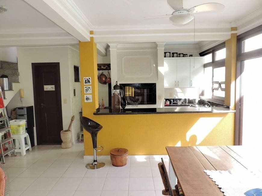 Casa para Venda - 229m², 3 dormitórios, sendo 1 suites, 1 vaga - São Geraldo