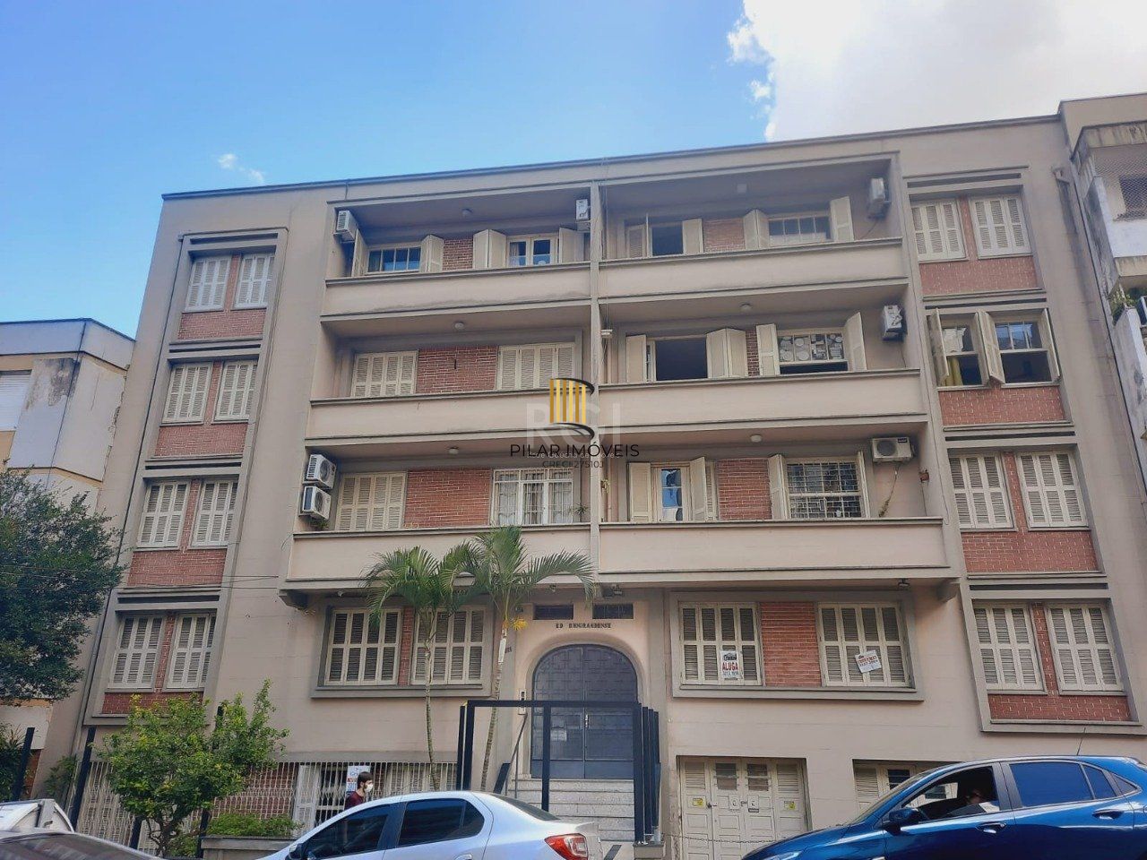 Apartamento para Venda - 107m², 2 dormitórios, sendo 1 suites, 1 vaga - Floresta