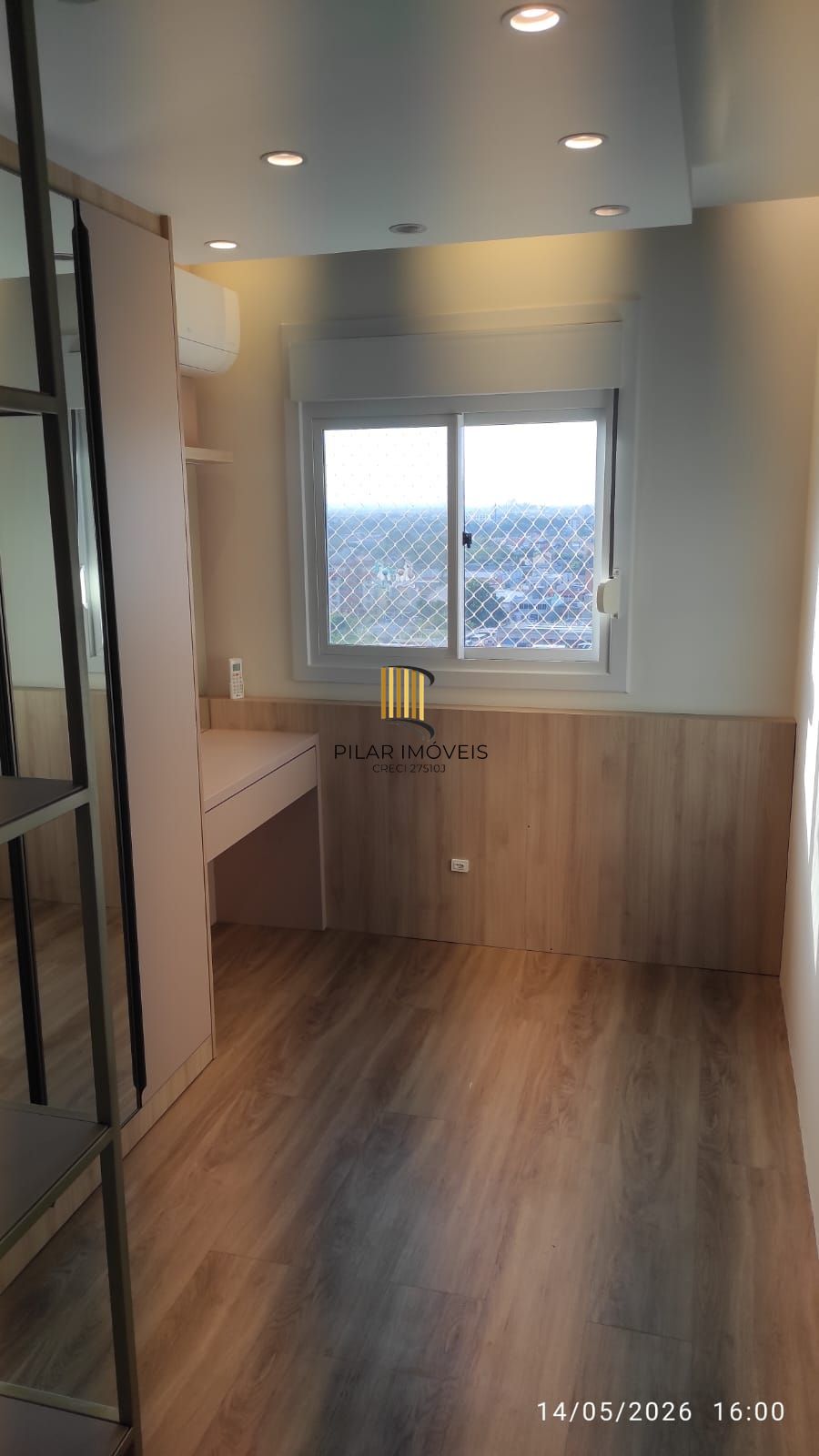 Apartamento a venda / Proximo ao Forúm / 2 Dorm.