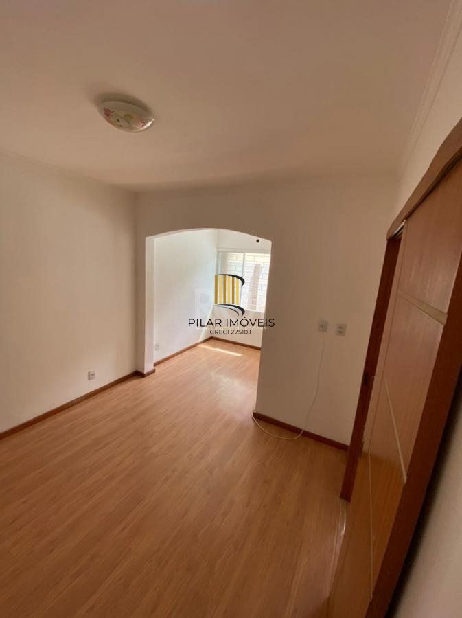 Casa para Venda - 140m², 3 dormitórios, 3 vagas - Rubem Berta