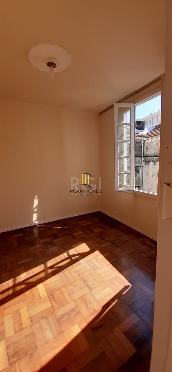Apartamento 2 dormitórios no bairro Centro Histórico