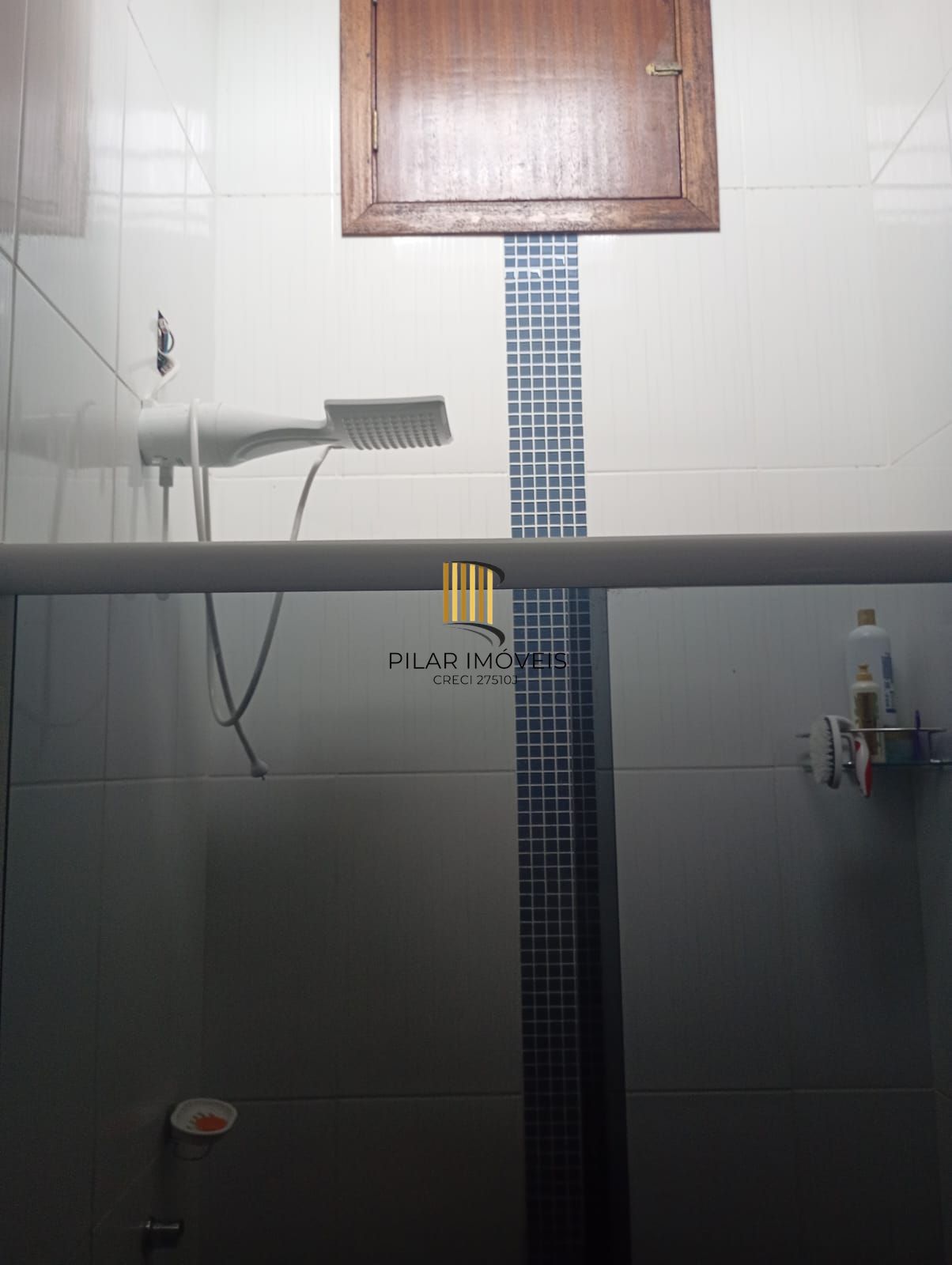 Sobrado 3 Dorm/ 2 Vagas garagem/ Exelente localização