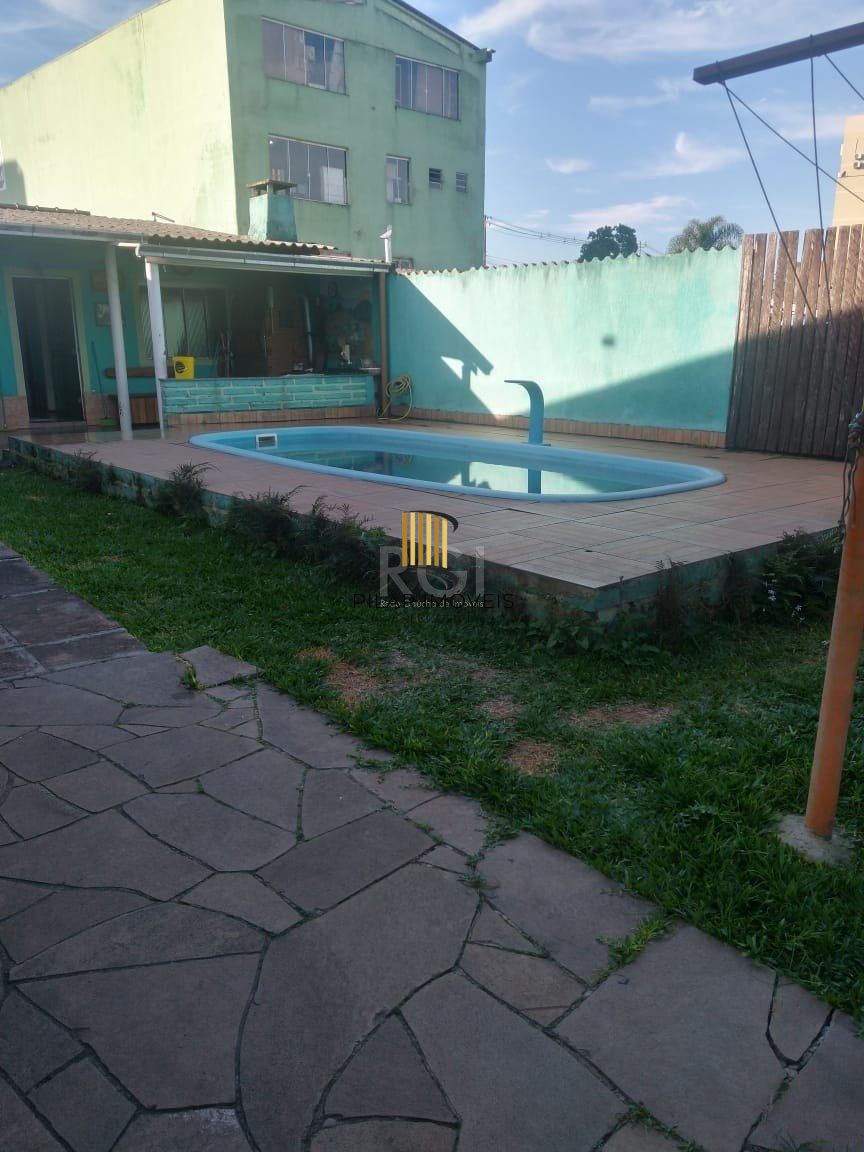 Casa 3 dormitórios no bairro São Judas Tadeu
