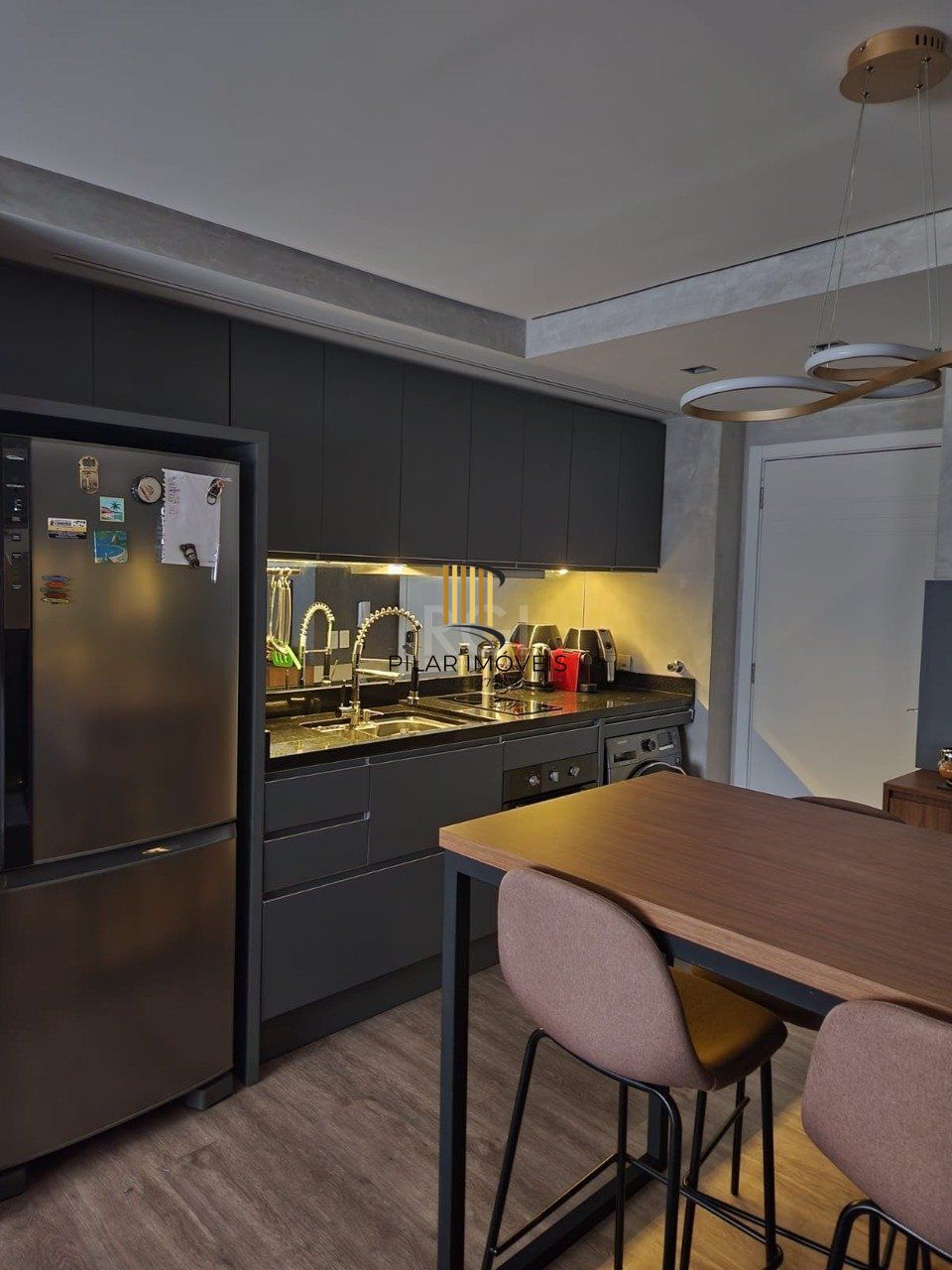 Apartamento para Venda - 40m², 1 dormitório, 1 vaga - Chácara das Pedras
