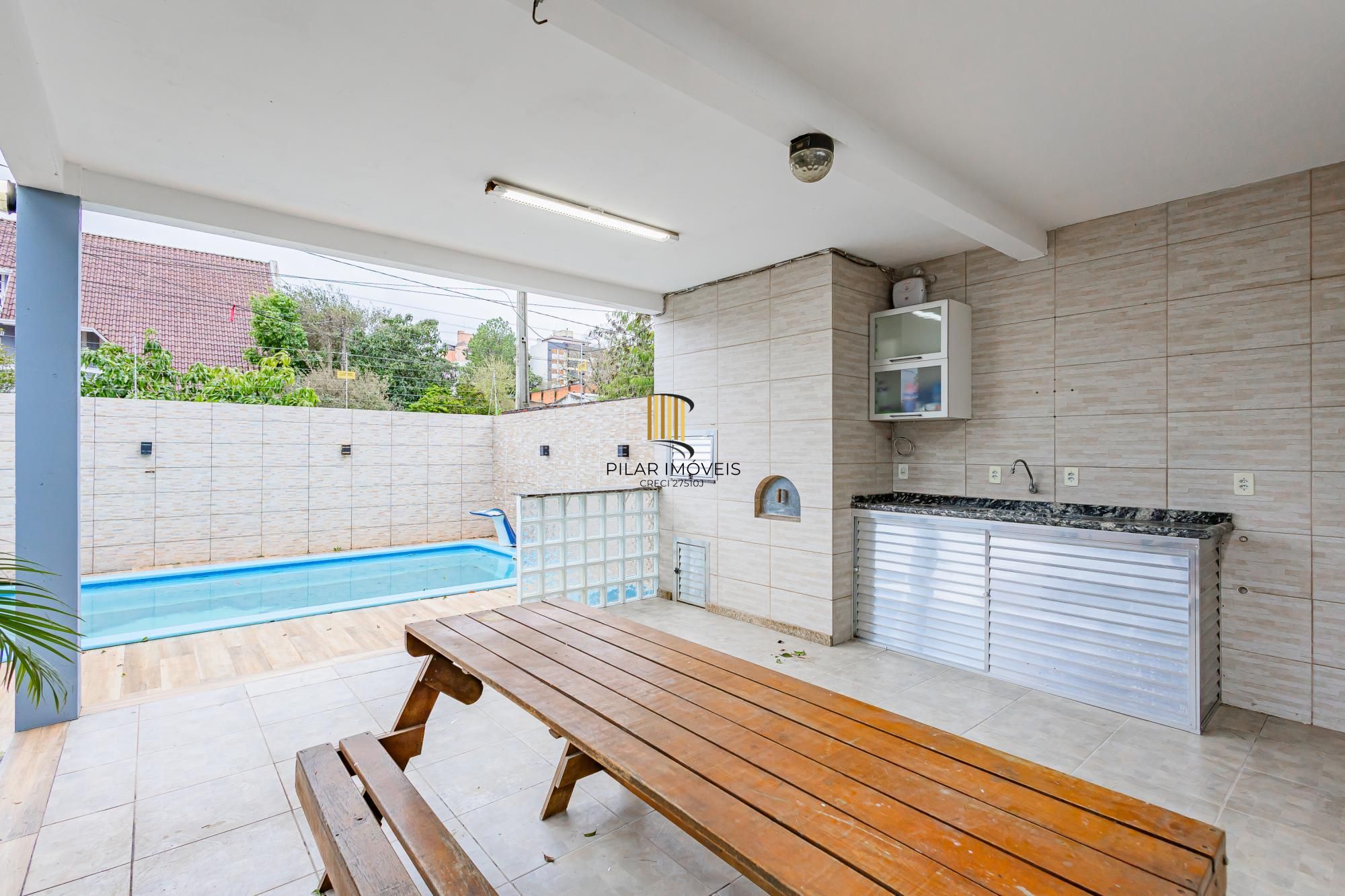 Casa 4 quartos/suite/banheira/piscina/Canoas