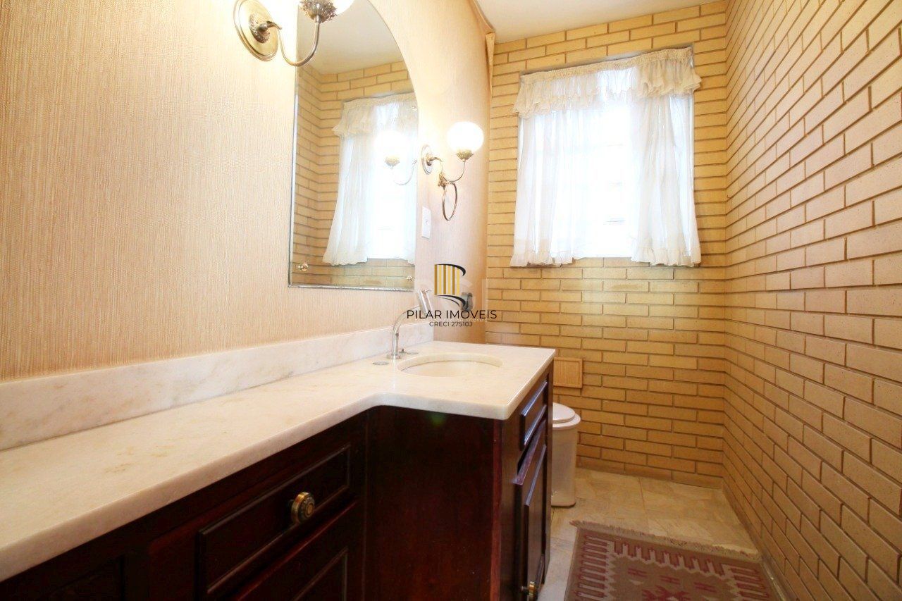 Apartamento para Venda - 295m², 3 dormitórios, sendo 1 suites, 2 vagas - Independência