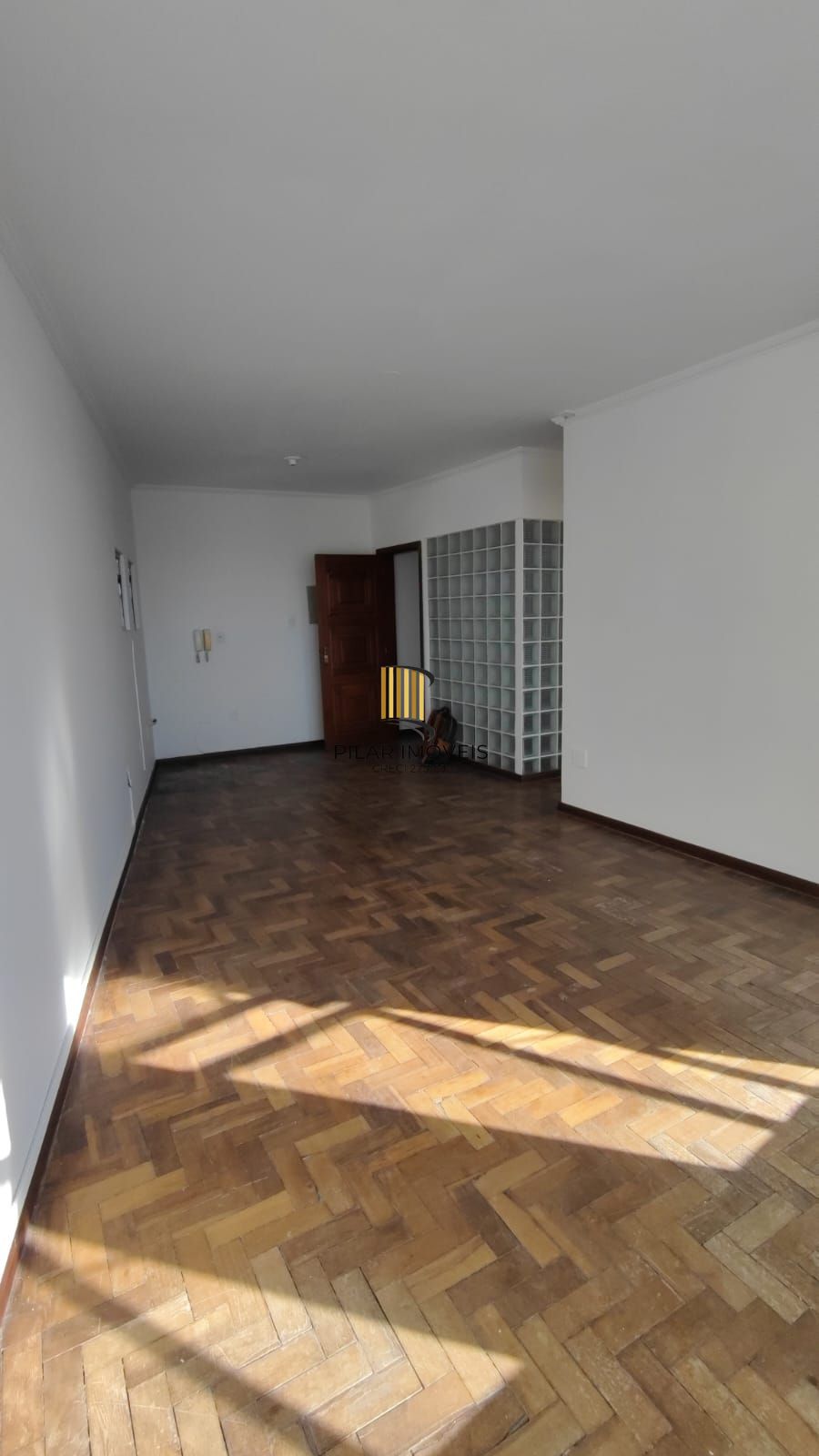 Sala comercial à venda/Porto Alegre/ Bom Fim/ frente HPS/ 70m²/