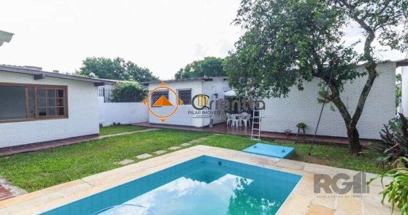 Casa 4 dormitórios no bairro Chácara das Pedras