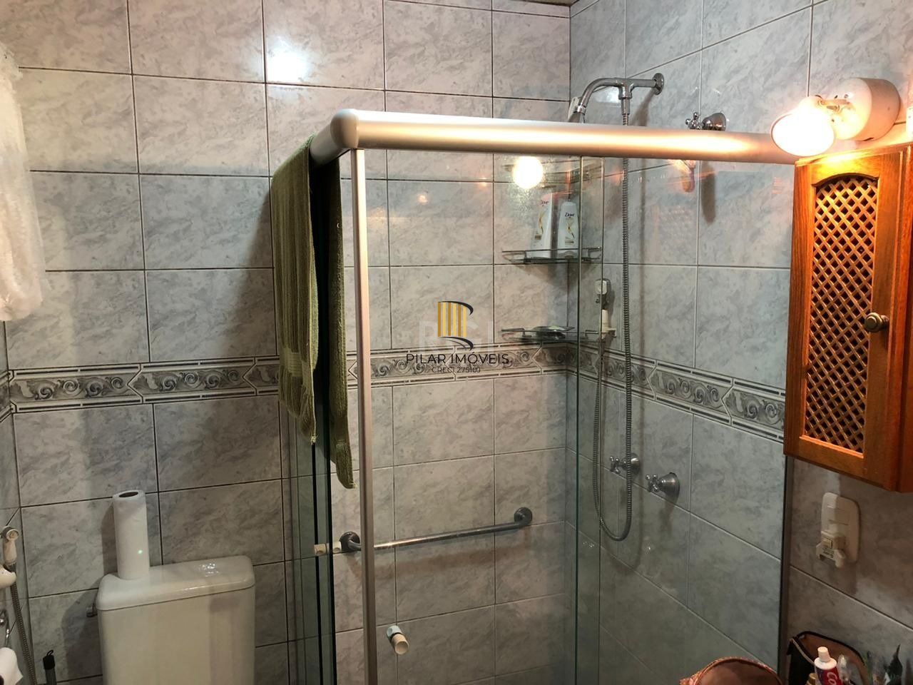 Sobrado para Venda - 295.24m², 3 dormitórios, sendo 3 suites, 2 vagas - Canela