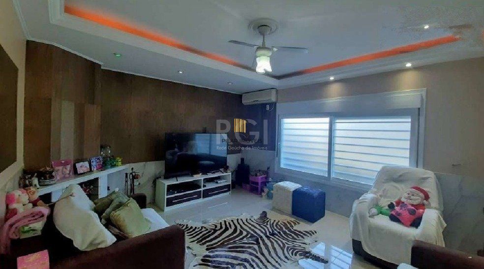 Casa para Venda - 171.46m², 3 dormitórios, sendo 1 suites, 4 vagas - Medianeira