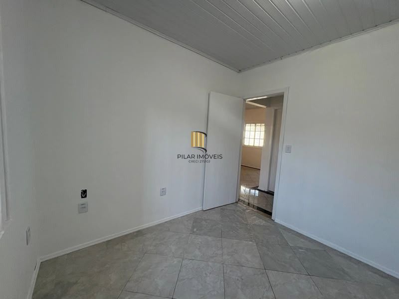 Casa a venda com 2 quartos no bairro Mont Serrat