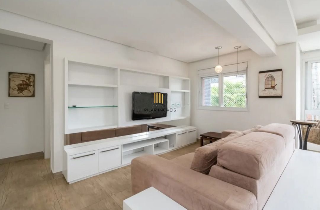 Apartamento com 2 quartos e 79m² à venda em Passo da Areia, Porto Alegre.