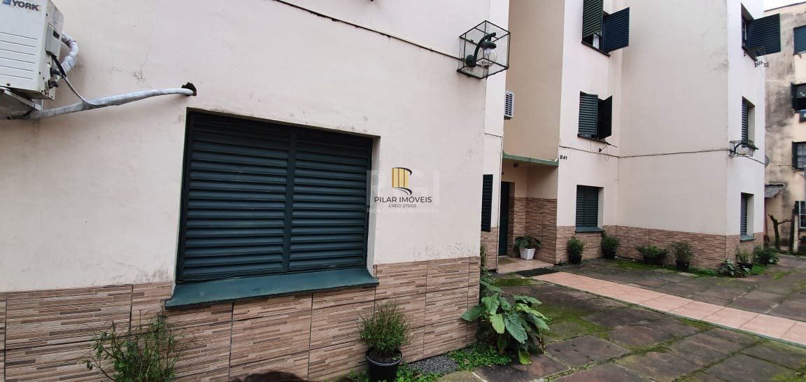 Apartamento para Venda - 46m², 2 dormitórios, 1 vaga - Restinga