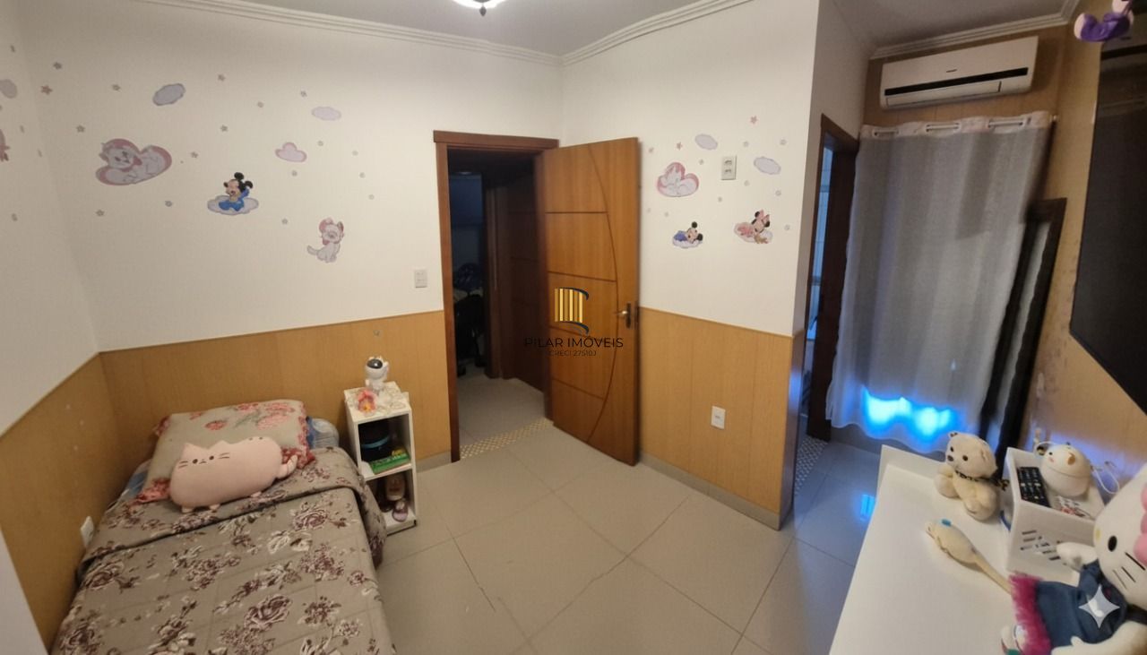 Casa com piscina / 5 Quartos / 2 Suítes / Churrasqueira / Piscina / Anexo fundos / Formoza / Alvorada / RS