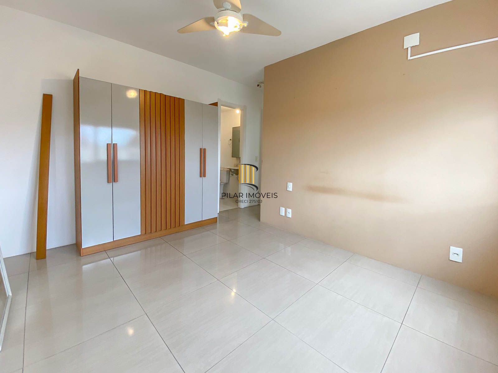 Apartamentos / 2 Dormitórios / 1 Suíte / 1 Vaga / São Sebastião / Porto Alegre / RS