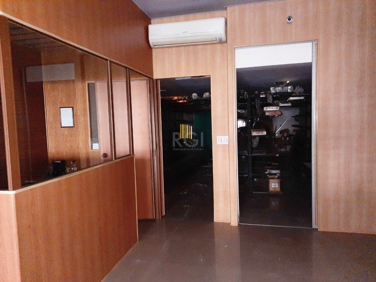 Predio para Venda - 147.49m², 0 dormitórios, 2 vagas - São João