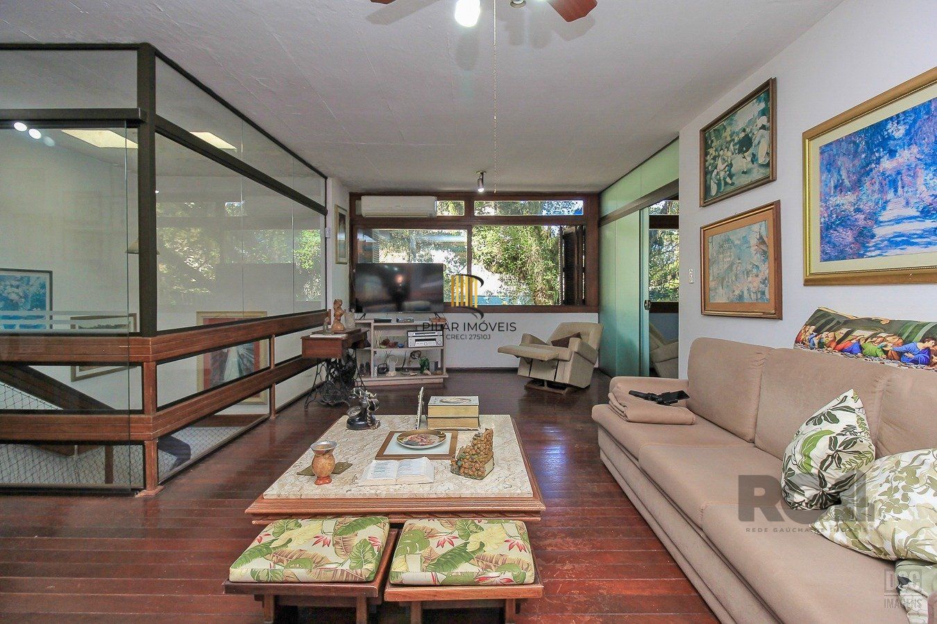 Casa 4 dormitórios no bairro Petrópolis
