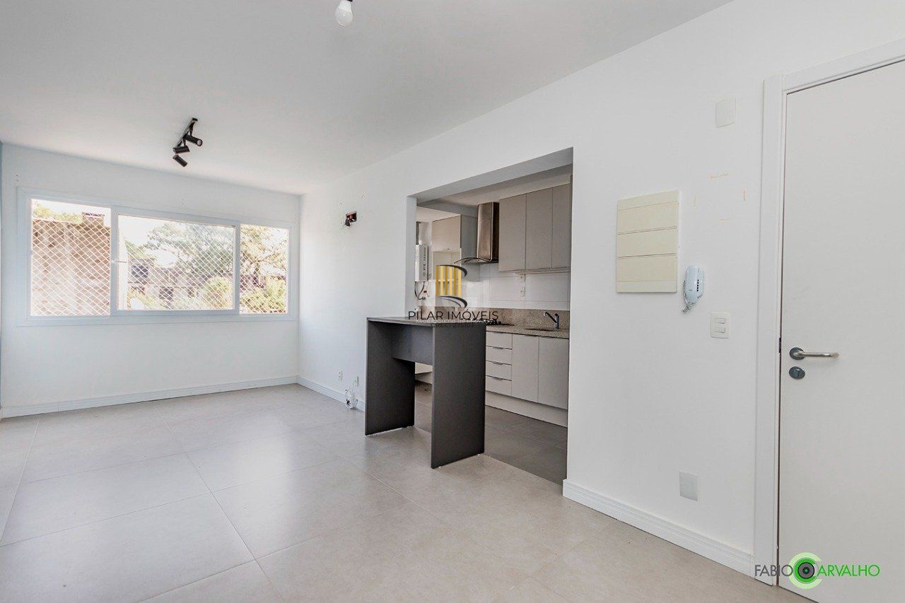 Apartamento para Venda - 62.48m², 2 dormitórios, sendo 1 suites, 1 vaga - Glória