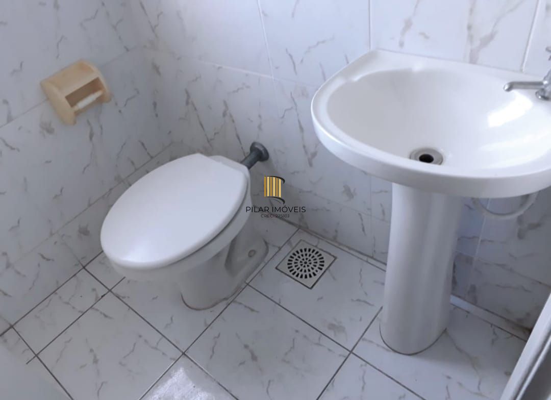 Prédio Comercial 8 dormitórios no bairro São João