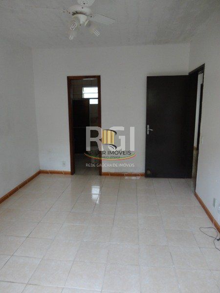 Casa para Venda - 100m², 3 dormitórios, 4 vagas - Guarujá