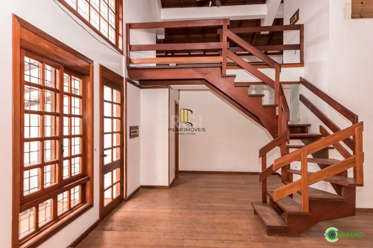 Casa para Venda - 307m², 4 dormitórios, sendo 2 suites, 3 vagas - Higienópolis