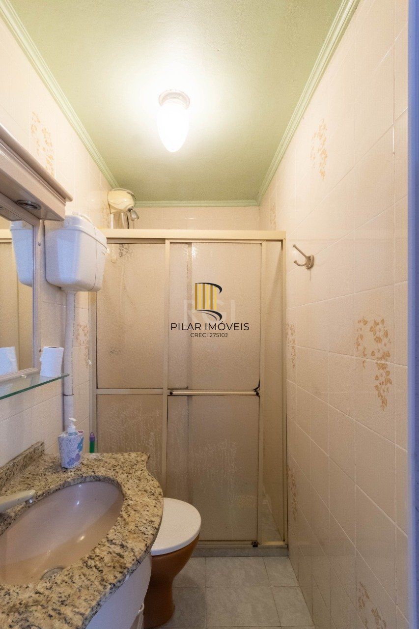 Casa para Venda - 250m², 3 dormitórios, sendo 2 suites, Partenon