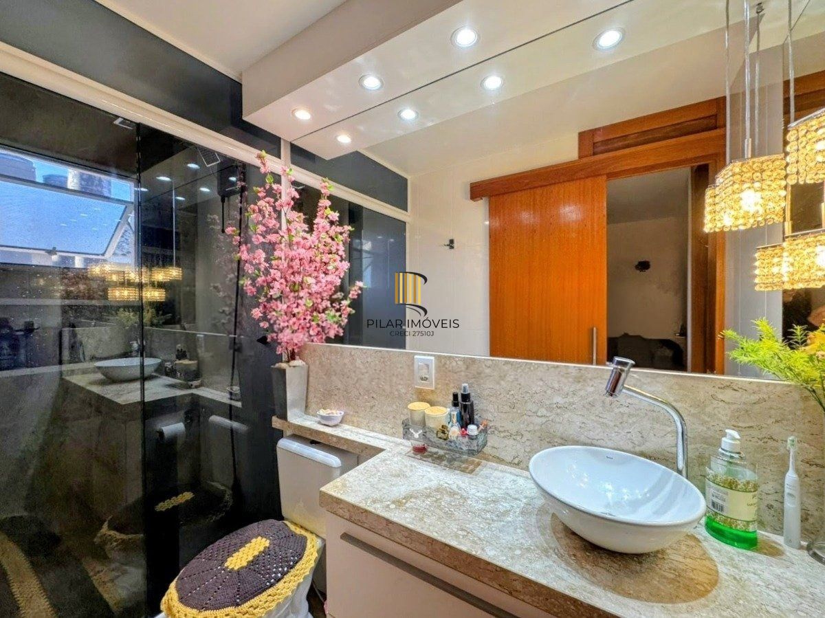 Casa Sobrado 3 Dormitórios no Condomínio Residencial Pontal de Acapulco
