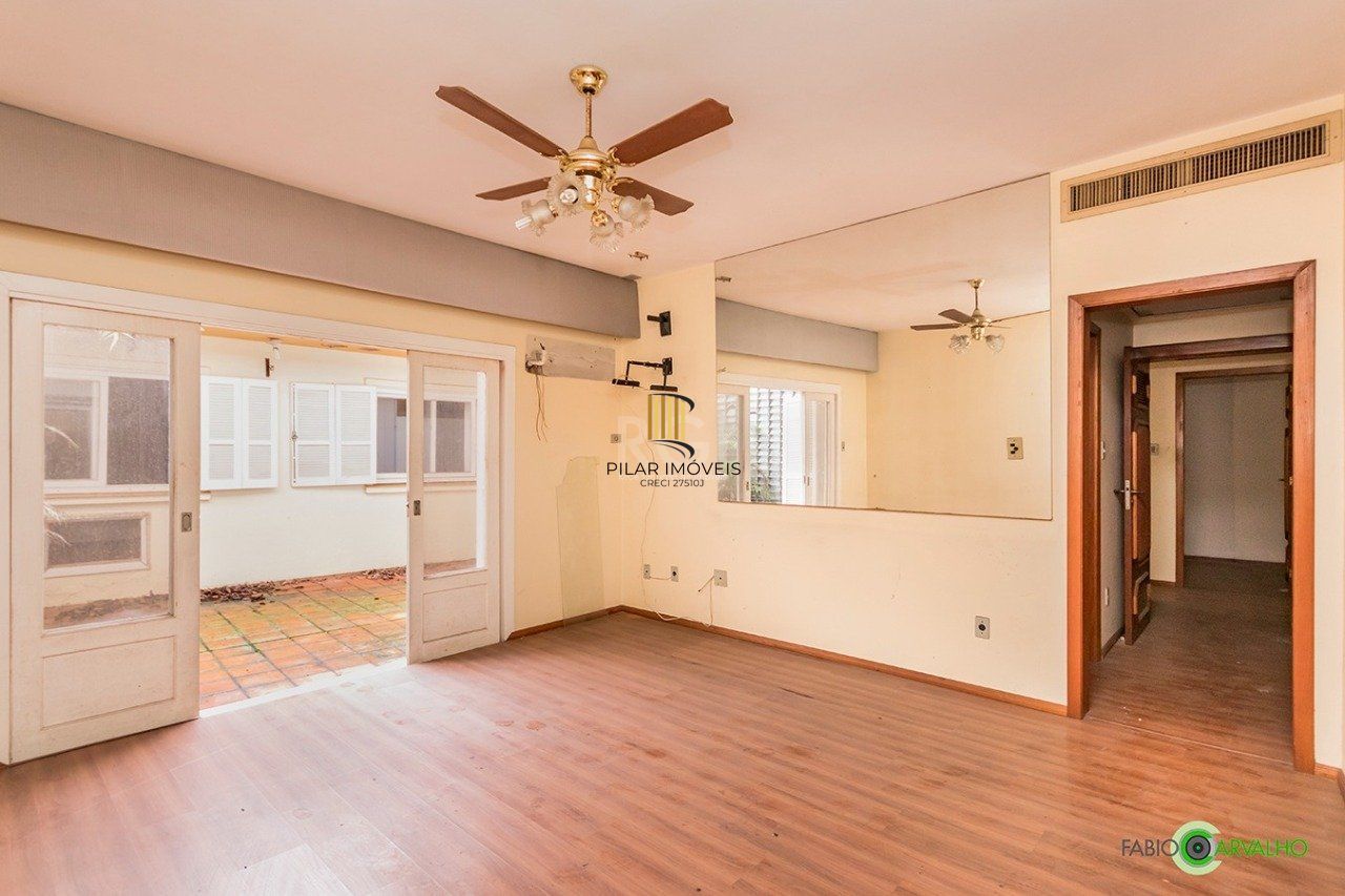 Casa para Venda - 307m², 4 dormitórios, sendo 2 suites, 3 vagas - Higienópolis