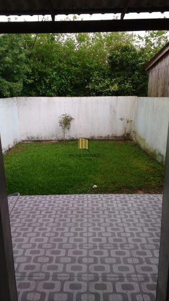 Casa para Venda - 60m², 2 dormitórios, 2 vagas - Maria Regina