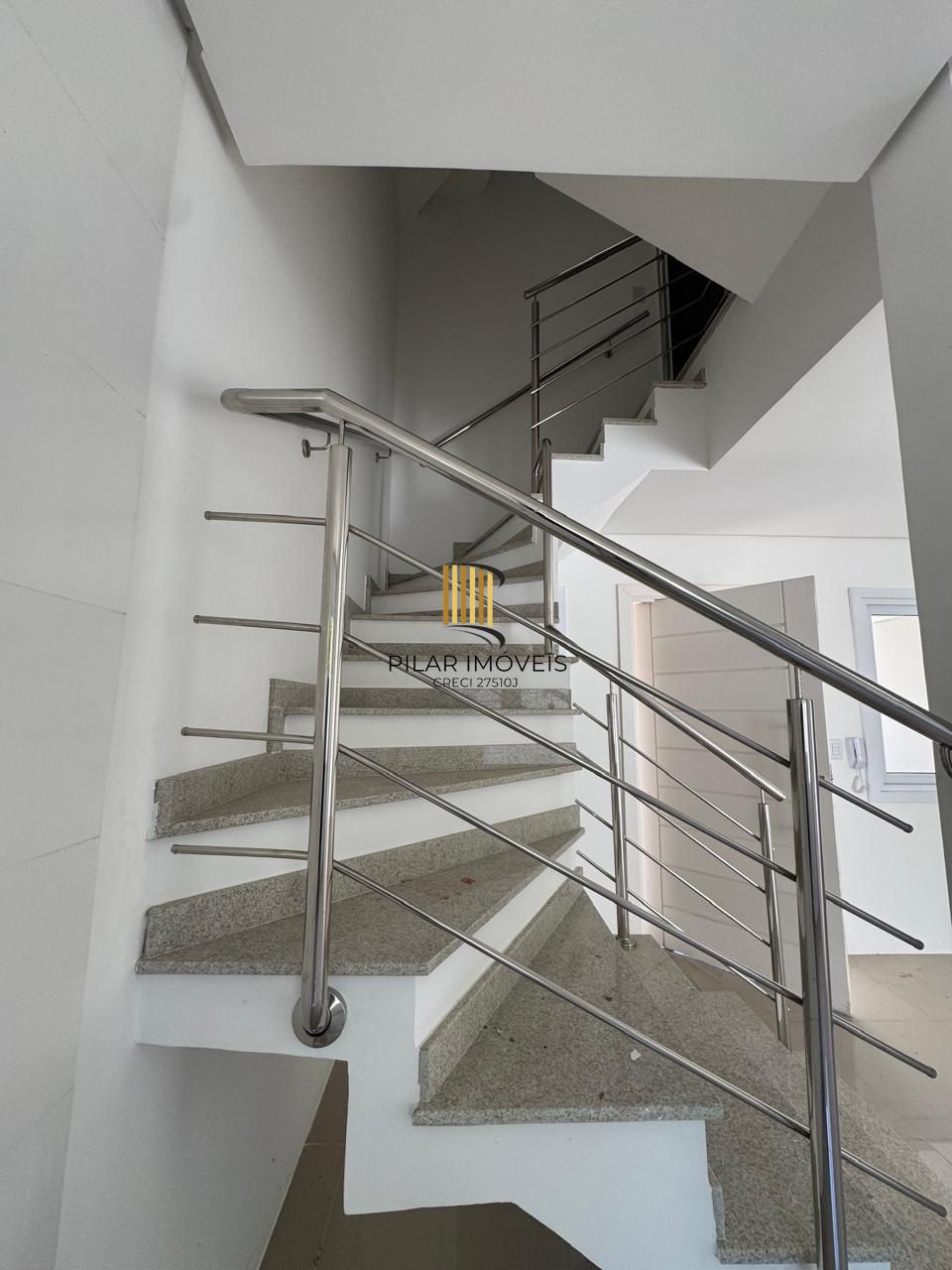 Oportunidade/Sobrado novo/Ágora House/Canoas/3Dorm/Suite/3 vagas de garagem