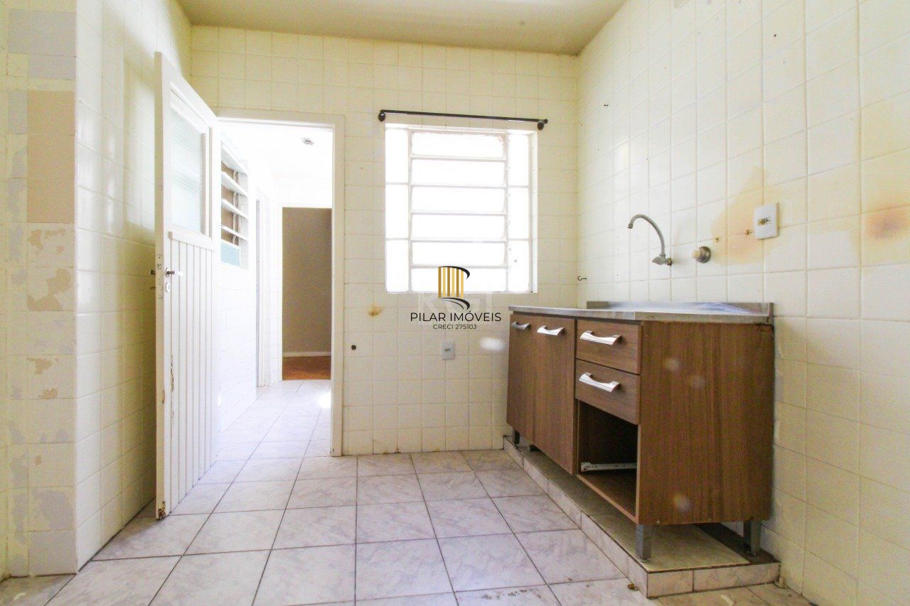 Apartamento para Venda - 73.01m², 2 dormitórios, 1 vaga - Menino Deus