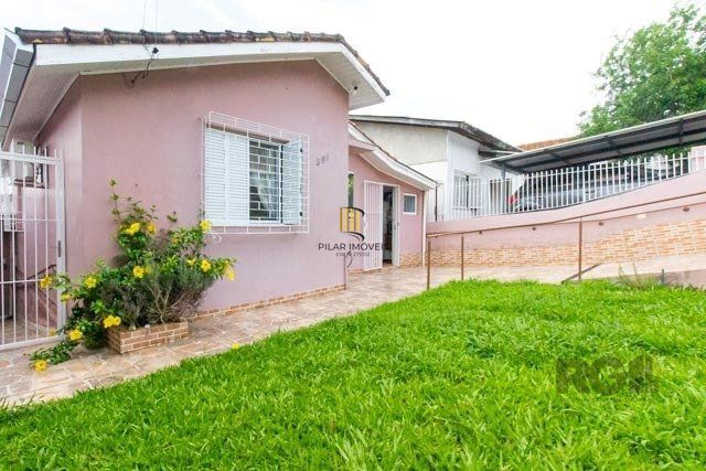 Casa 3 dormitórios no bairro Nossa Senhora das Graças