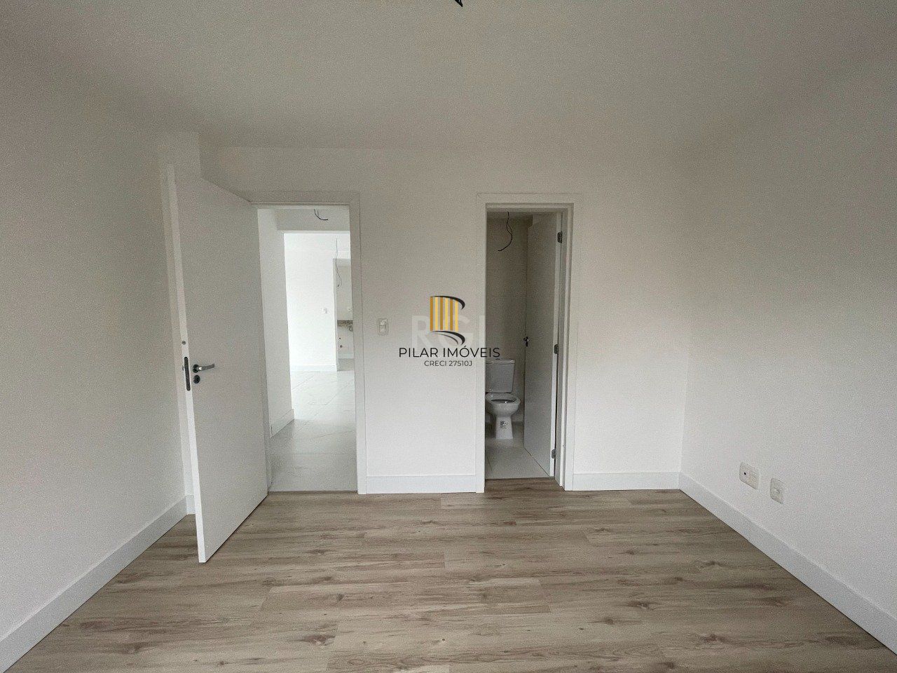 Apartamento para Venda - 79.22m², 2 dormitórios, sendo 2 suites, 1 vaga - Passo da Areia