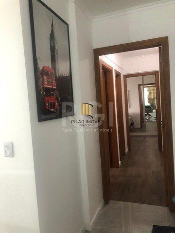 Apartamento para Venda - 82m², 2 dormitórios, sendo 1 suites, 2 vagas - Petrópolis