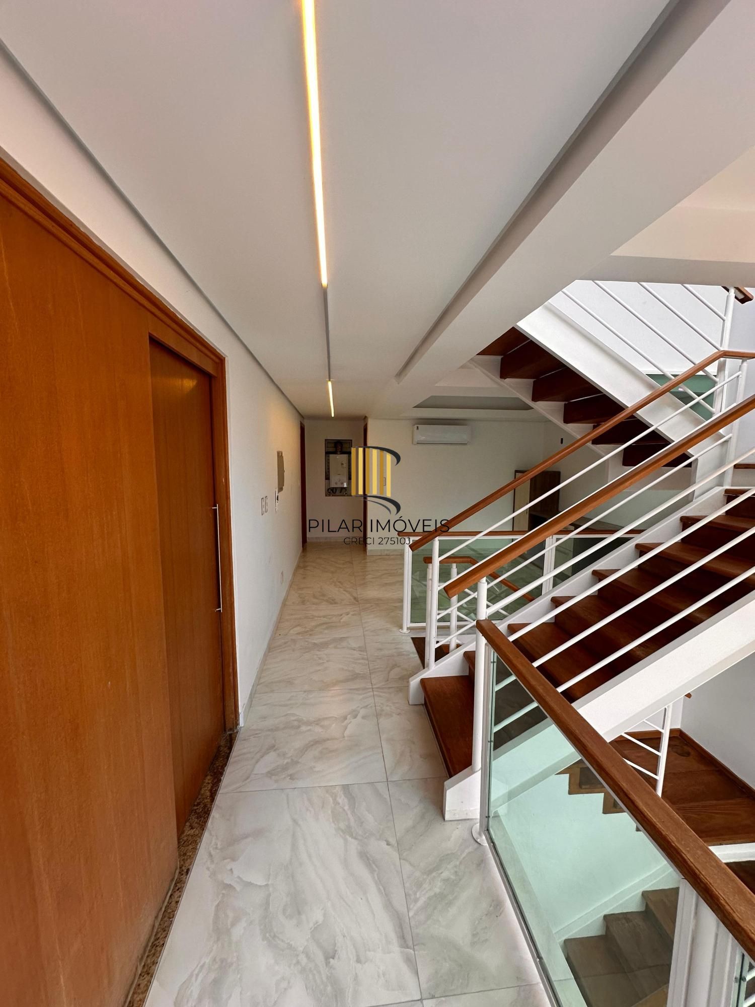 Casa em condomínio/03 dormitórios/02 vagas/Ecoville/Porto Alegre-RS