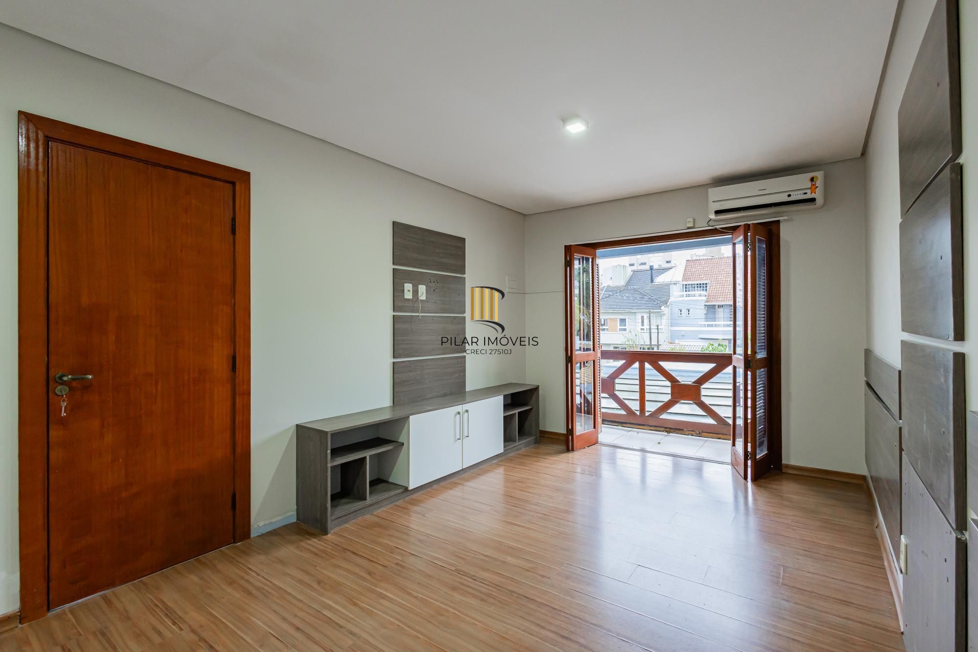 Casa 4 quartos/suite/banheira/piscina/Canoas