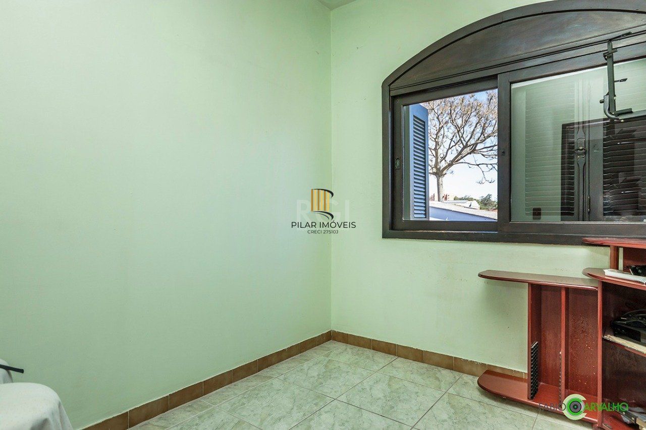 Apartamento para Venda - 271.7m², 3 dormitórios, sendo 1 suites, 4 vagas - Jardim Sabará