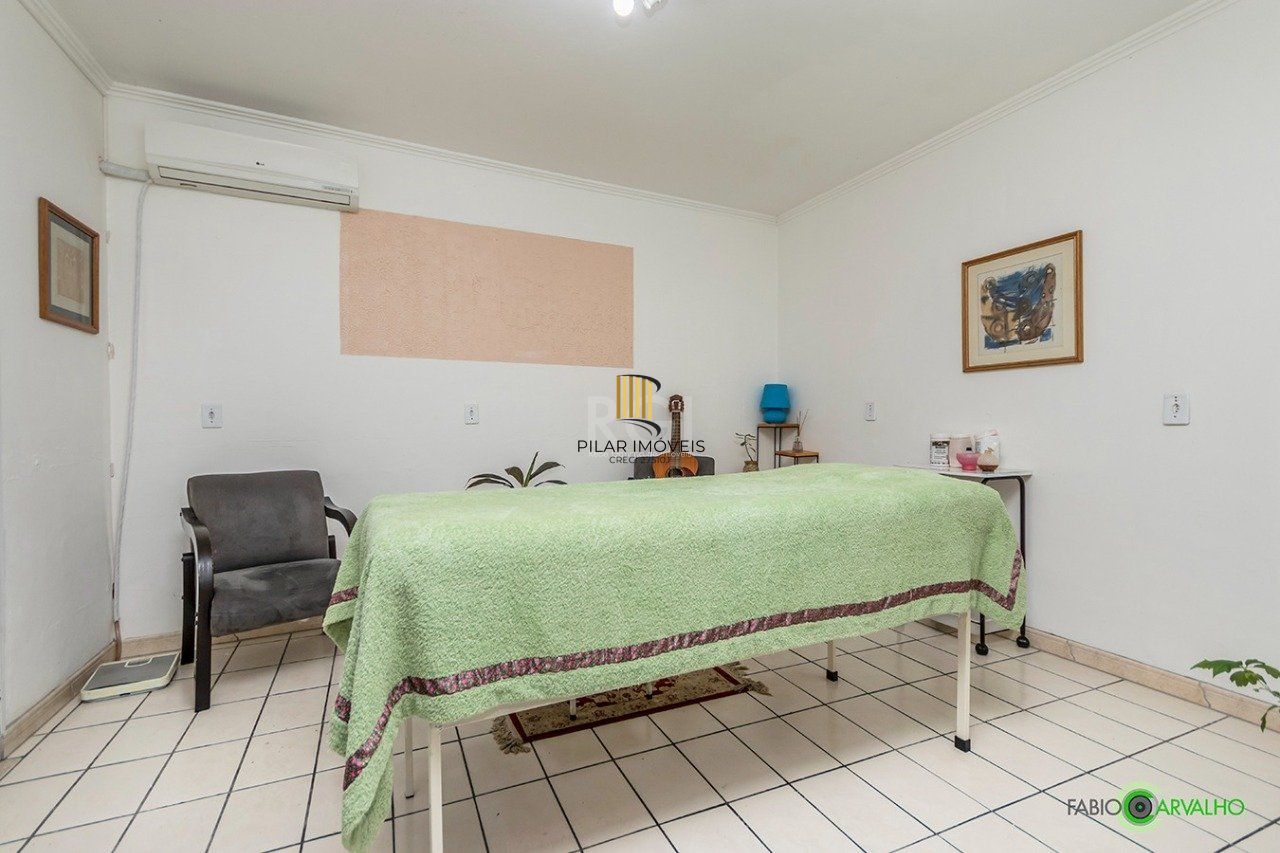 Apartamento para Venda - 271.7m², 3 dormitórios, sendo 1 suites, 4 vagas - Jardim Sabará