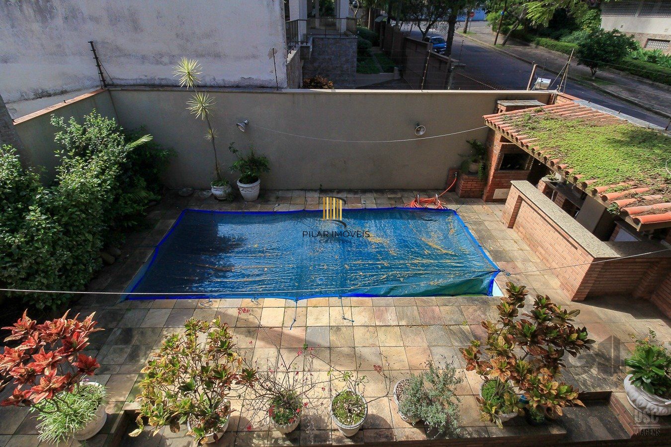Casa 4 dormitórios no bairro Petrópolis