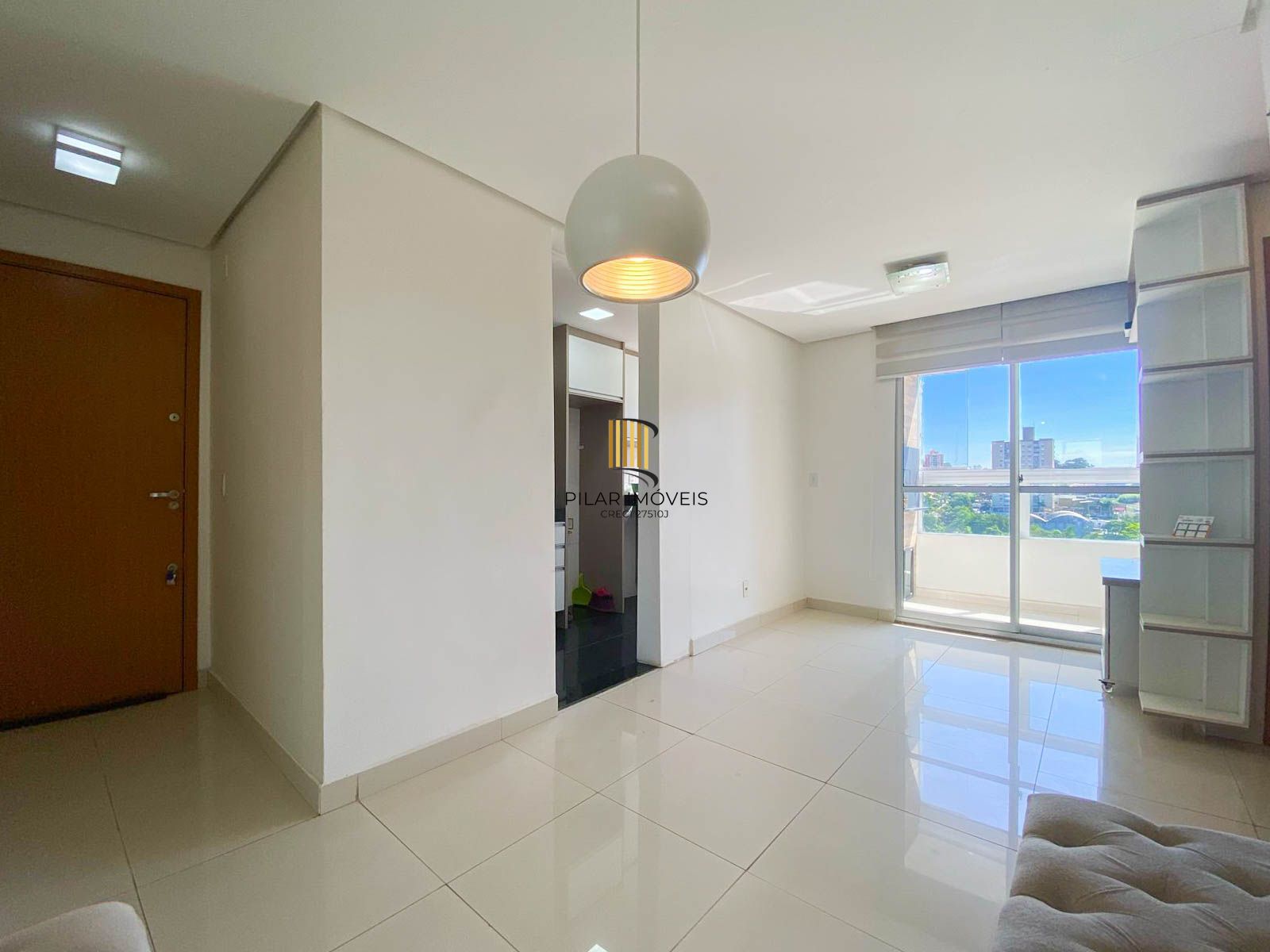 Apartamento / 2 Dormitórios / Sacada com Churrasqueira / 1 Vaga / Morro Santana / Porto Alegre / RS