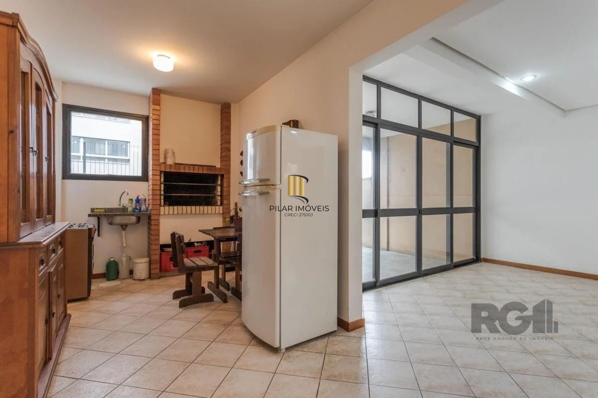 Cobertura 3 dormitórios no bairro Petrópolis