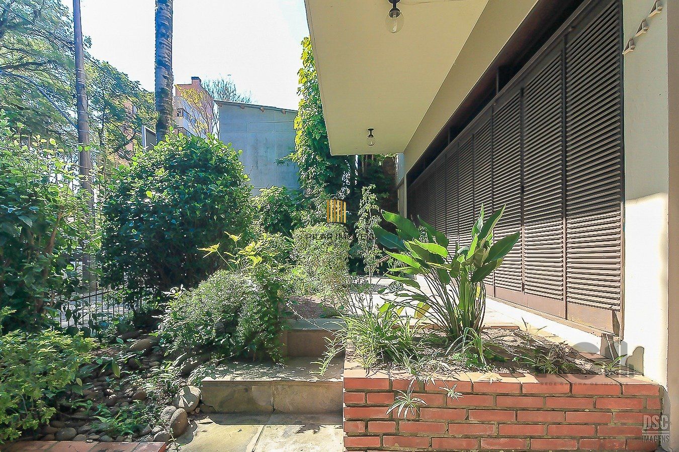 Casa 4 dormitórios no bairro Petrópolis