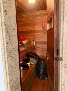 Casa 4 dormitórios no bairro Espírito Santo