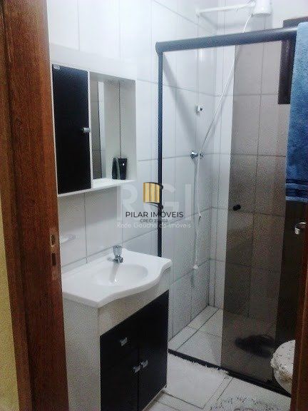 Casa para Venda - 147m², 3 dormitórios, 2 vagas - Rubem Berta