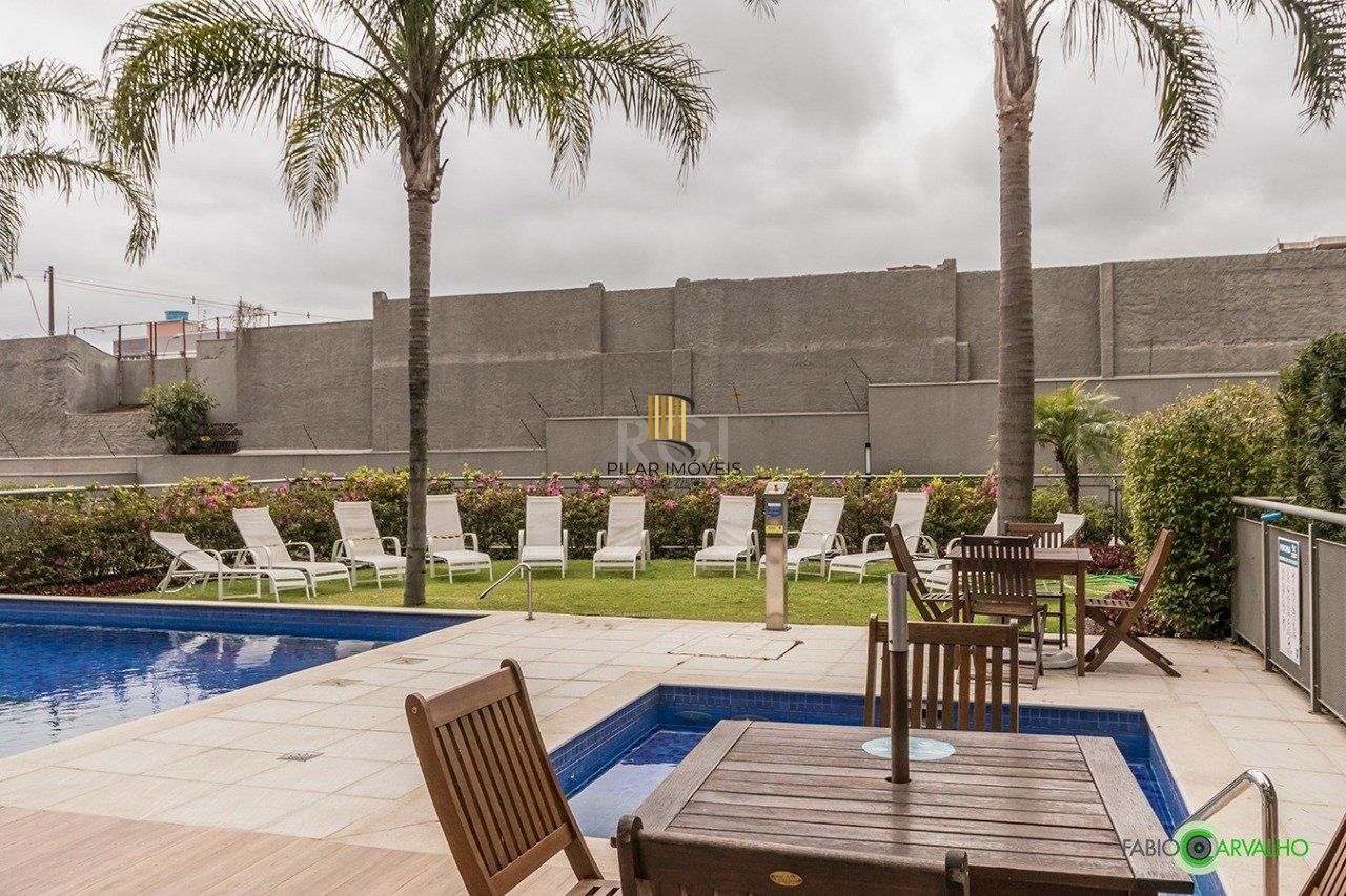 Apartamento para Venda - 62.48m², 2 dormitórios, sendo 1 suites, 1 vaga - Glória